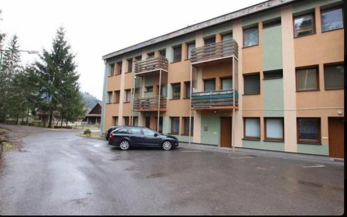 Apartman Vil Liptovsky Jan Apartment Liptovsky Mikulas Bagian luar foto